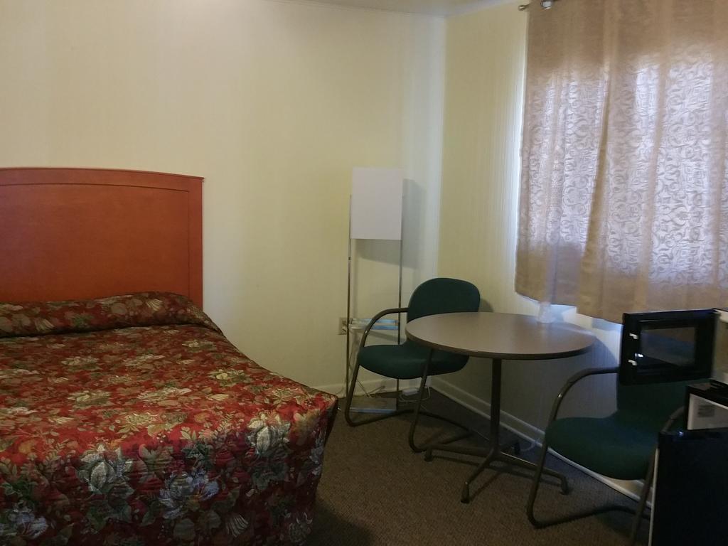 Norwich Baker'S Motel المظهر الخارجي الصورة