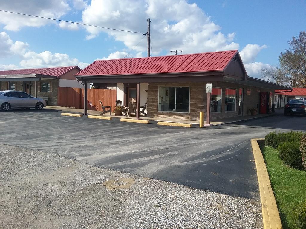 Norwich Baker'S Motel المظهر الخارجي الصورة