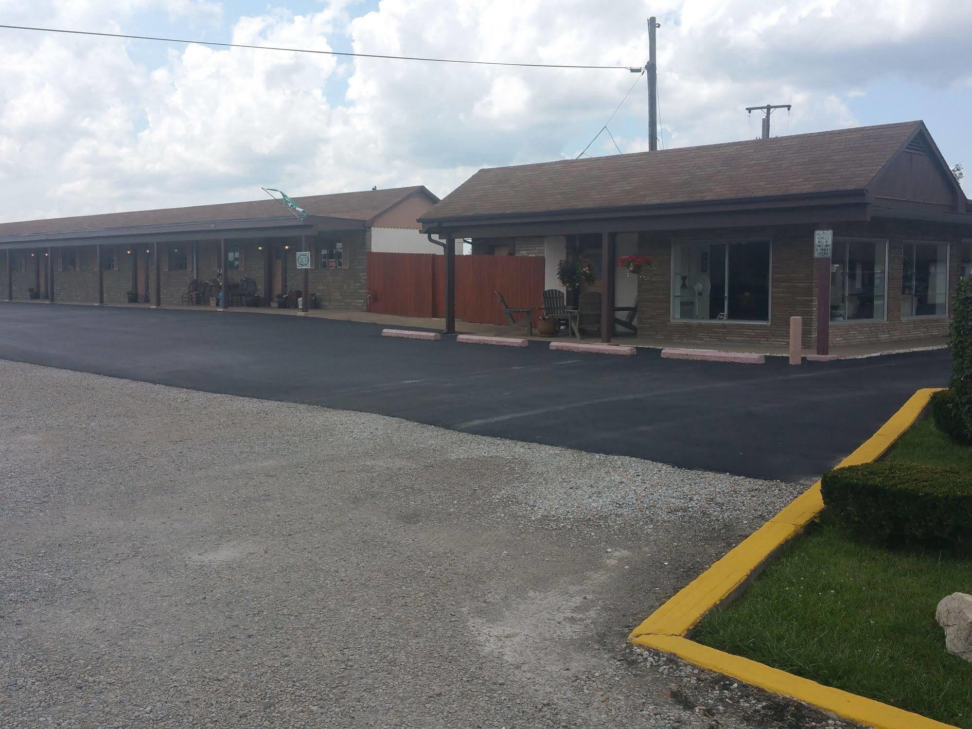 Norwich Baker'S Motel المظهر الخارجي الصورة